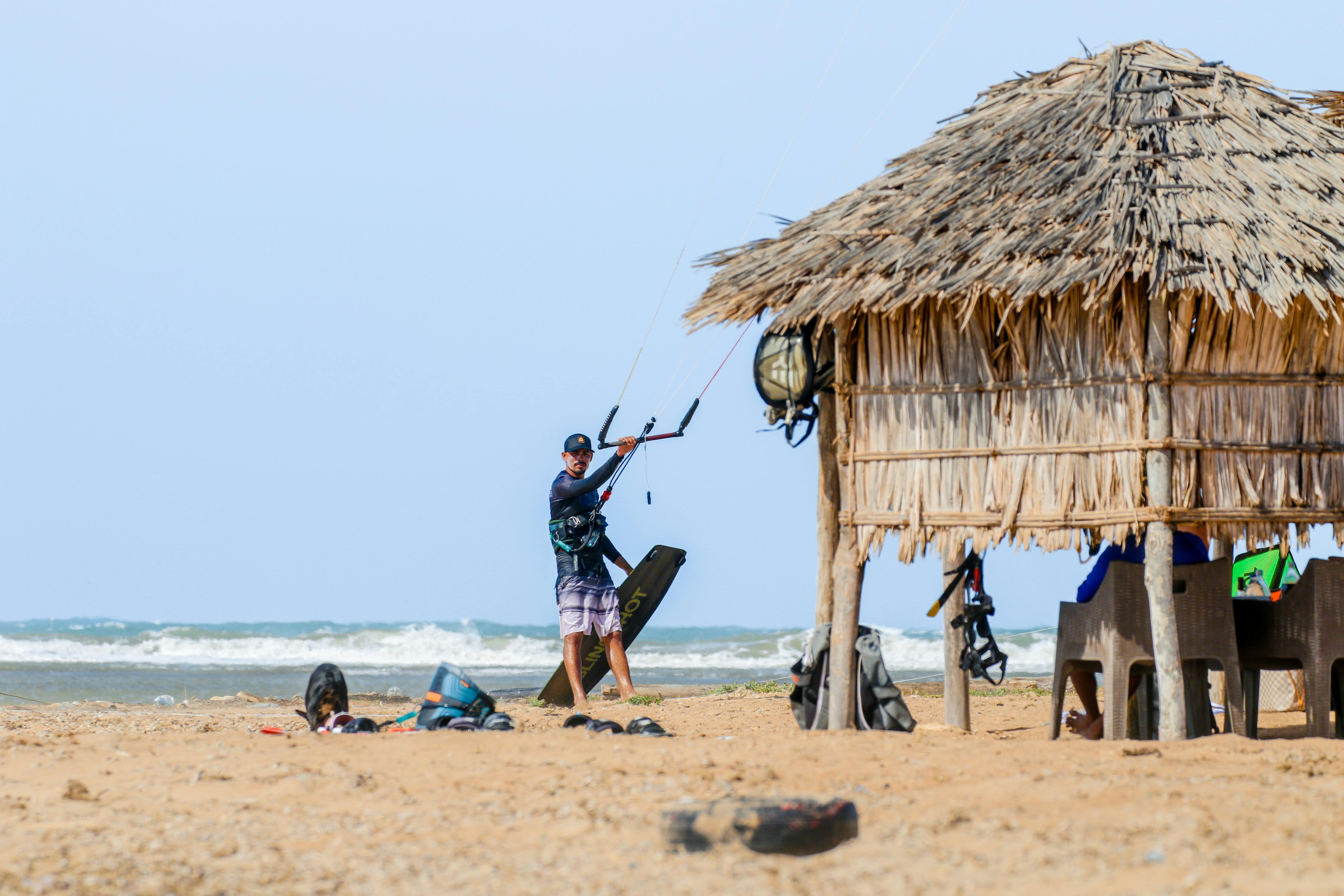 Kitesurfer and taxi service in Kalpitiya